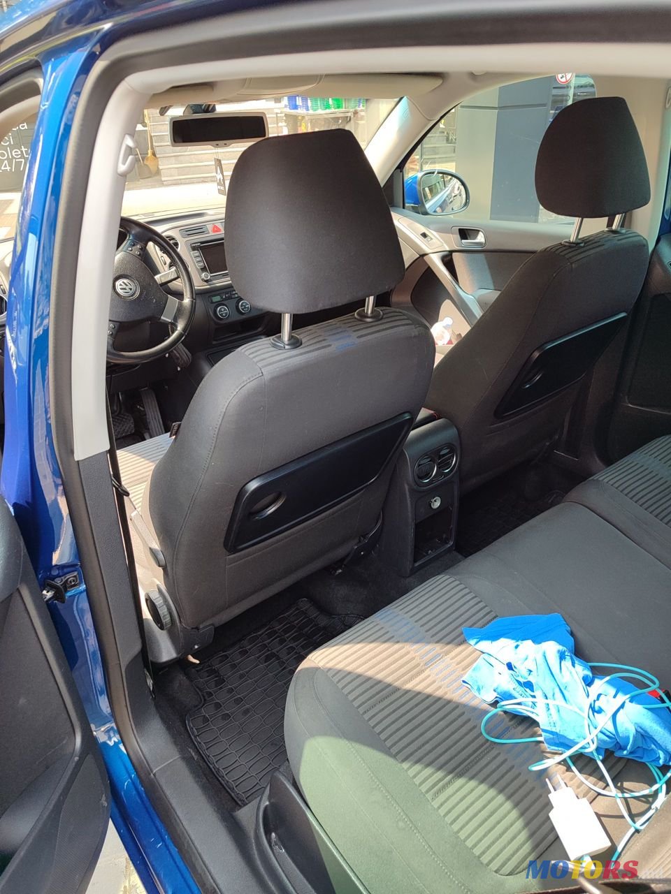 2009' Volkswagen Tiguan photo #5