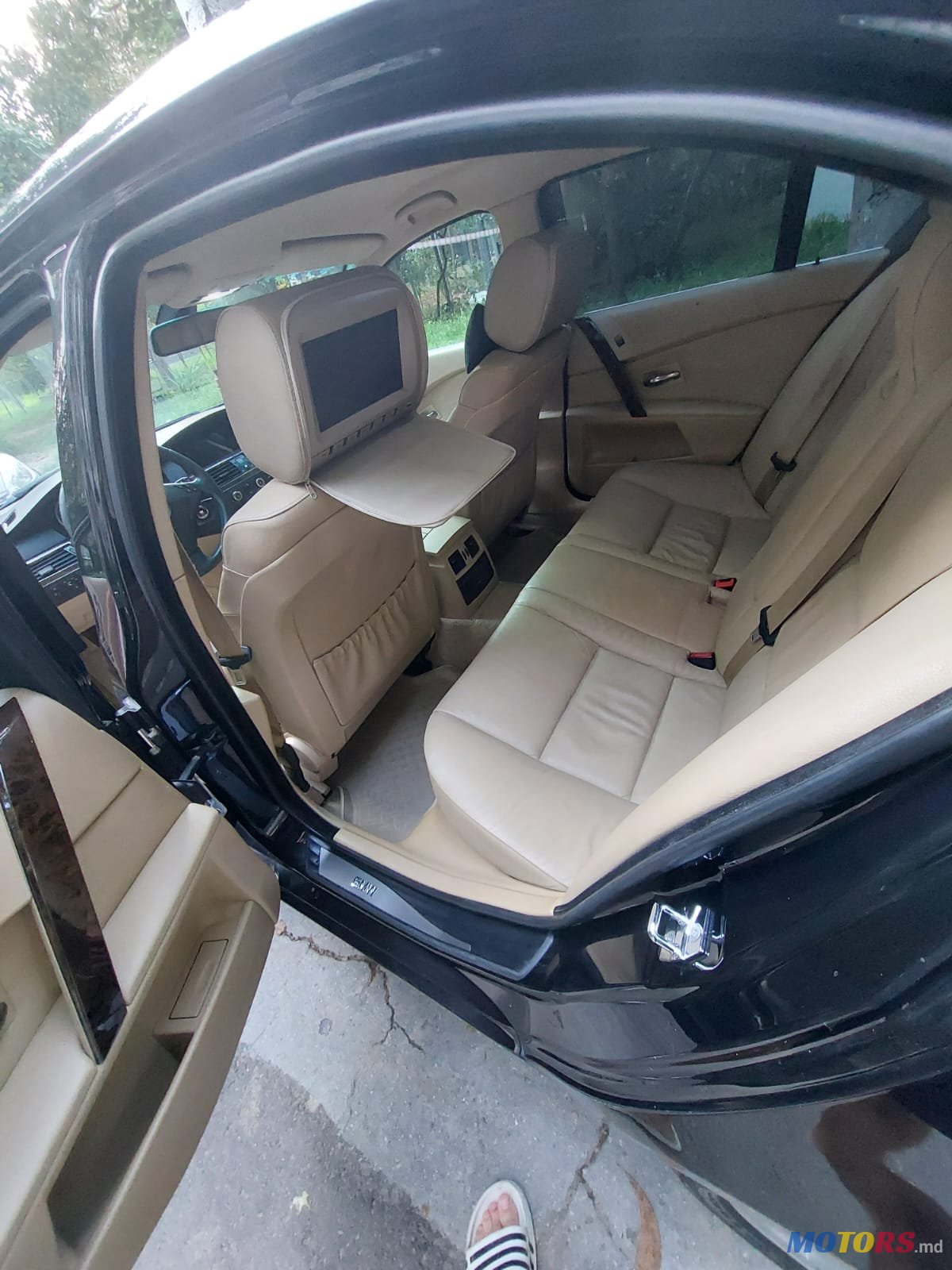 2006' BMW 530 photo #1