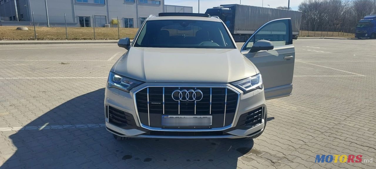 2022' Audi Q7 photo #1