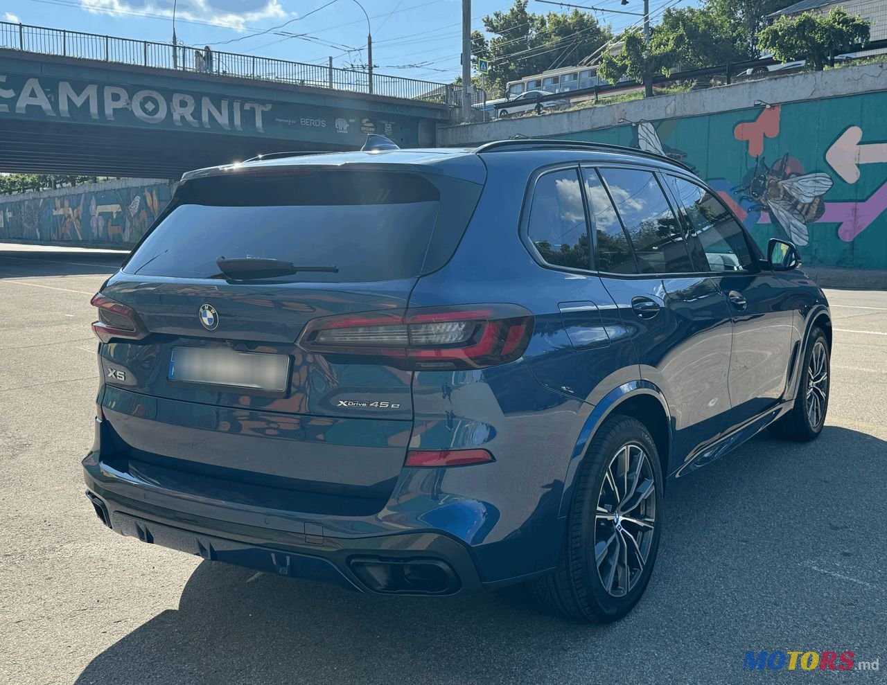 2021' BMW X5 photo #5