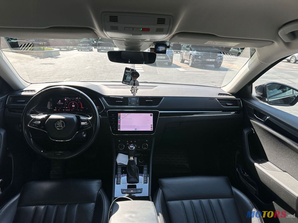 2021' Skoda Superb photo #6