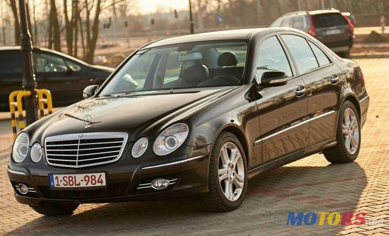 2008' Mercedes-Benz E photo #1