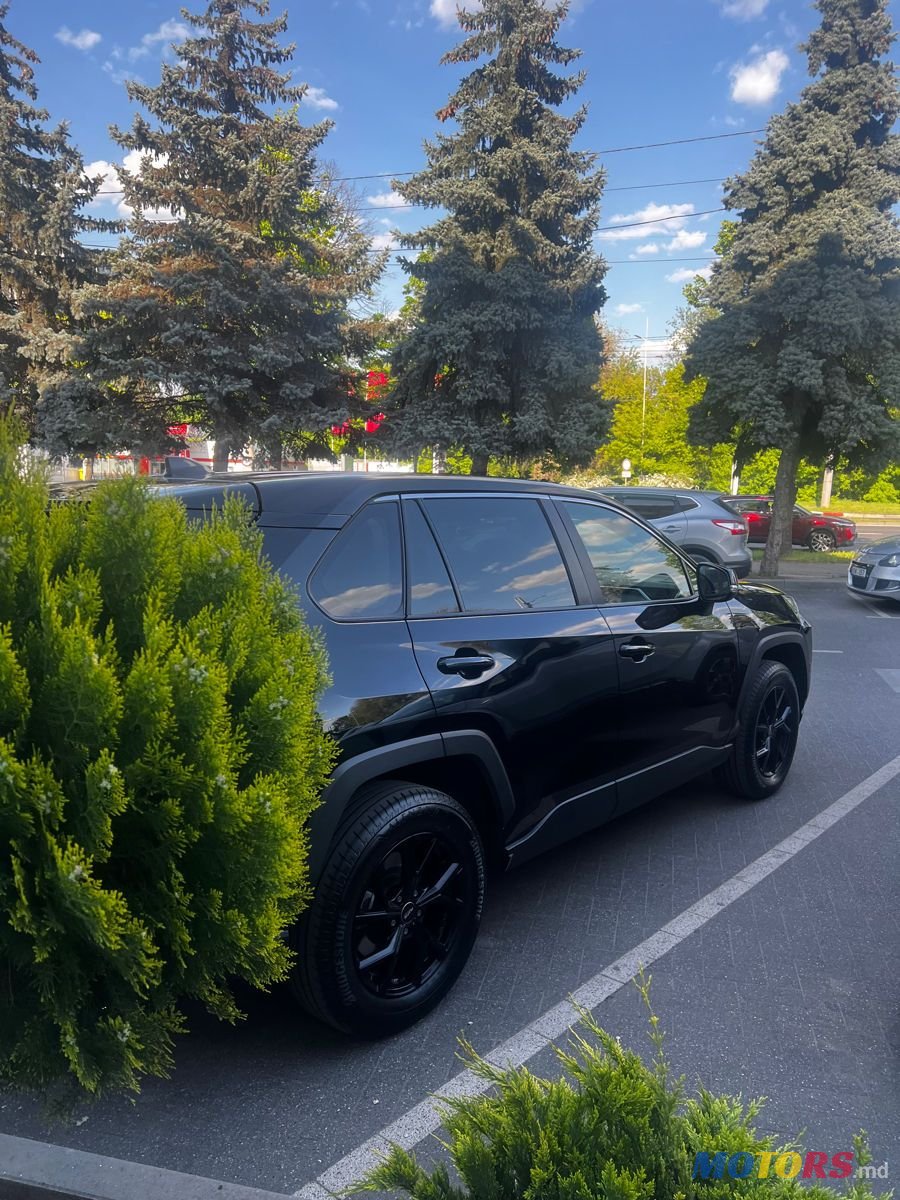 2022' Toyota RAV4 photo #4