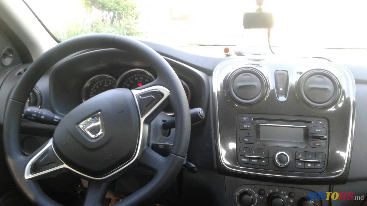 2017' Dacia Logan photo #4