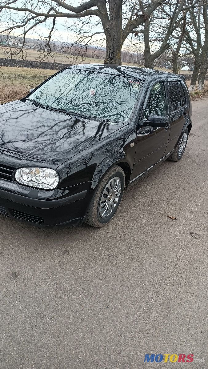 2000' Volkswagen Golf photo #2