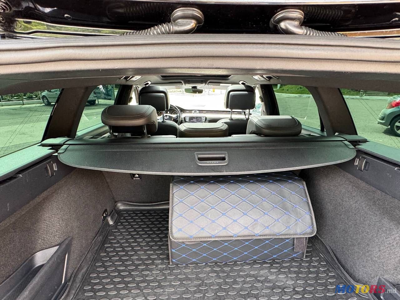 2015' Volkswagen Passat photo #6