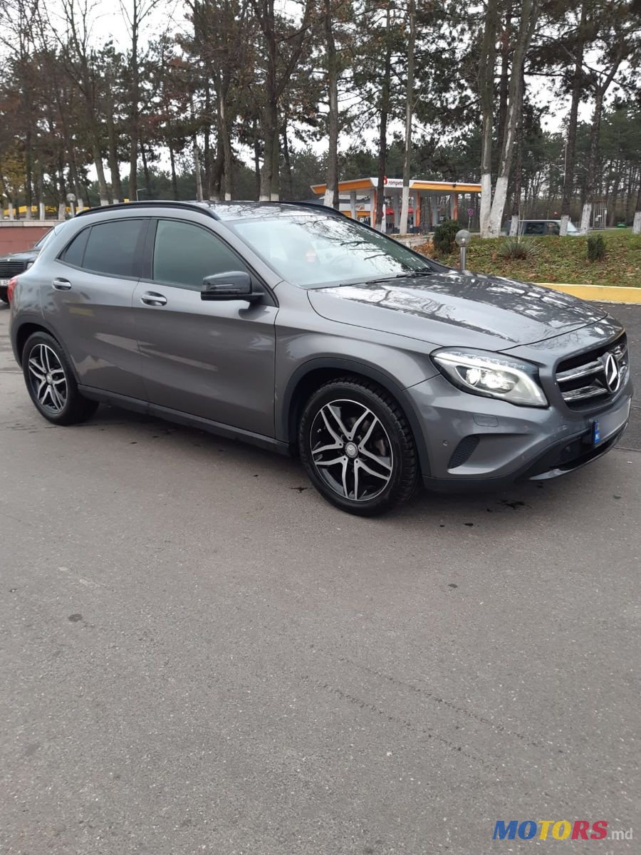 2016' Mercedes-Benz GLA photo #2
