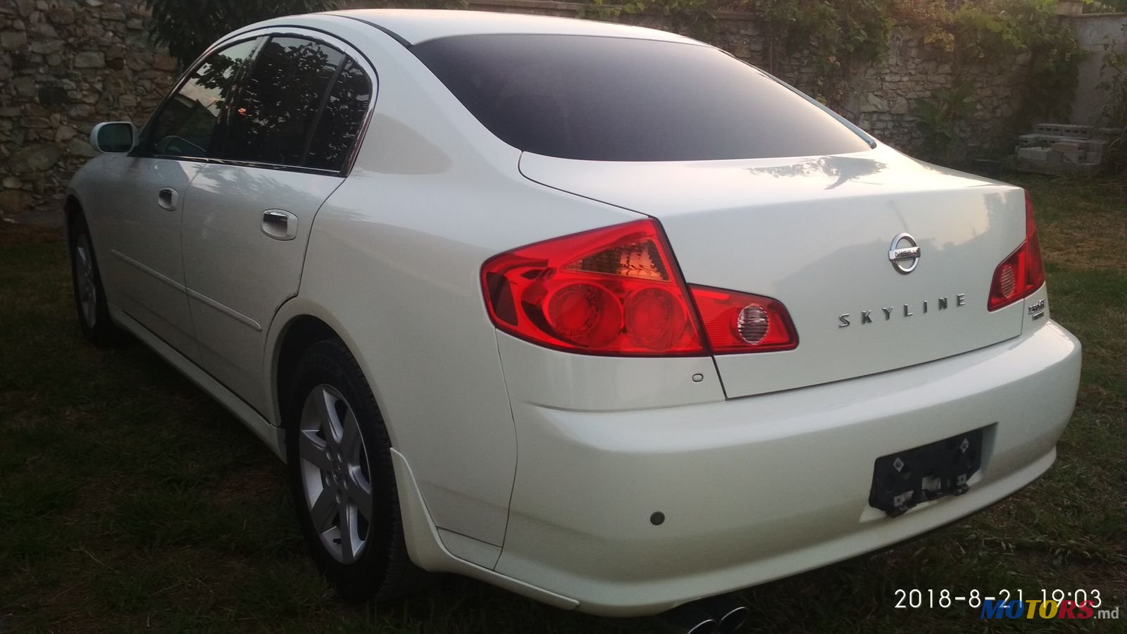 2005' Nissan Skyline GL photo #1