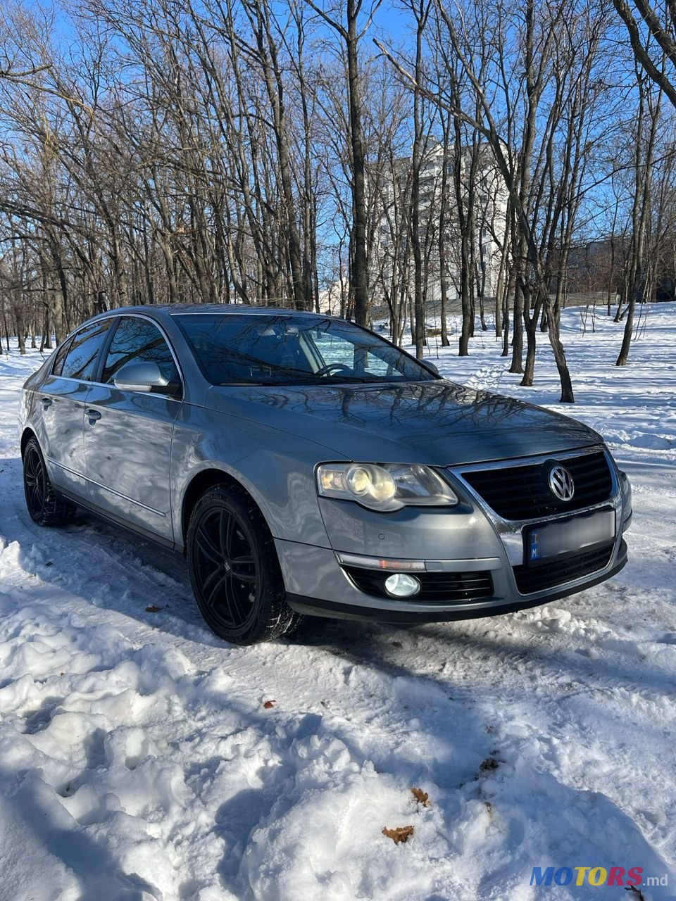 2009' Volkswagen Passat photo #1