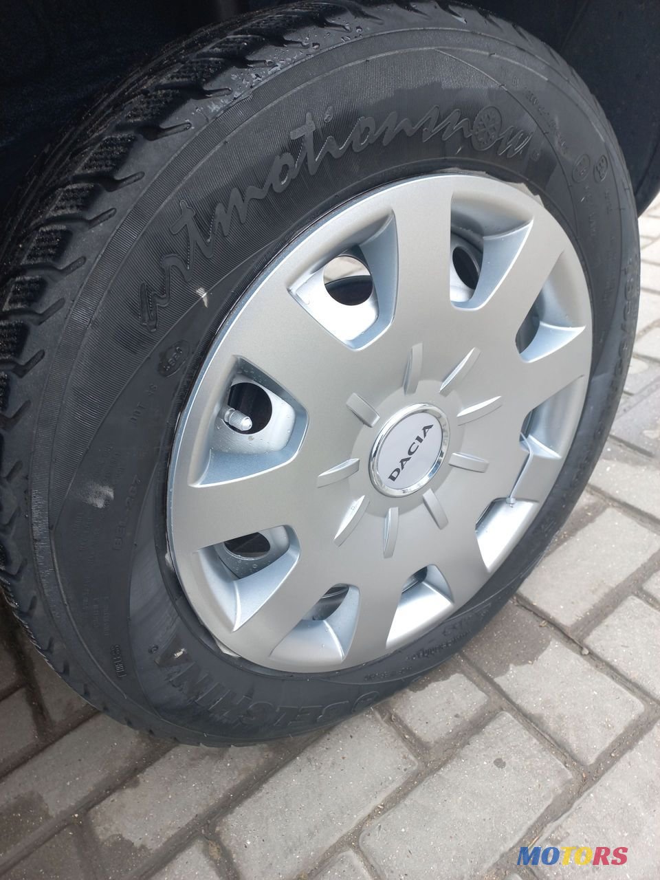 2014' Dacia Sandero photo #4