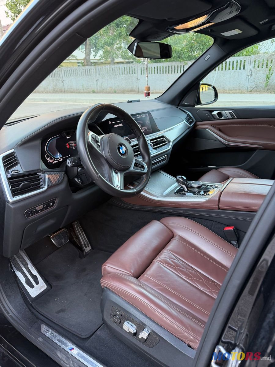 2020' BMW X5 photo #3