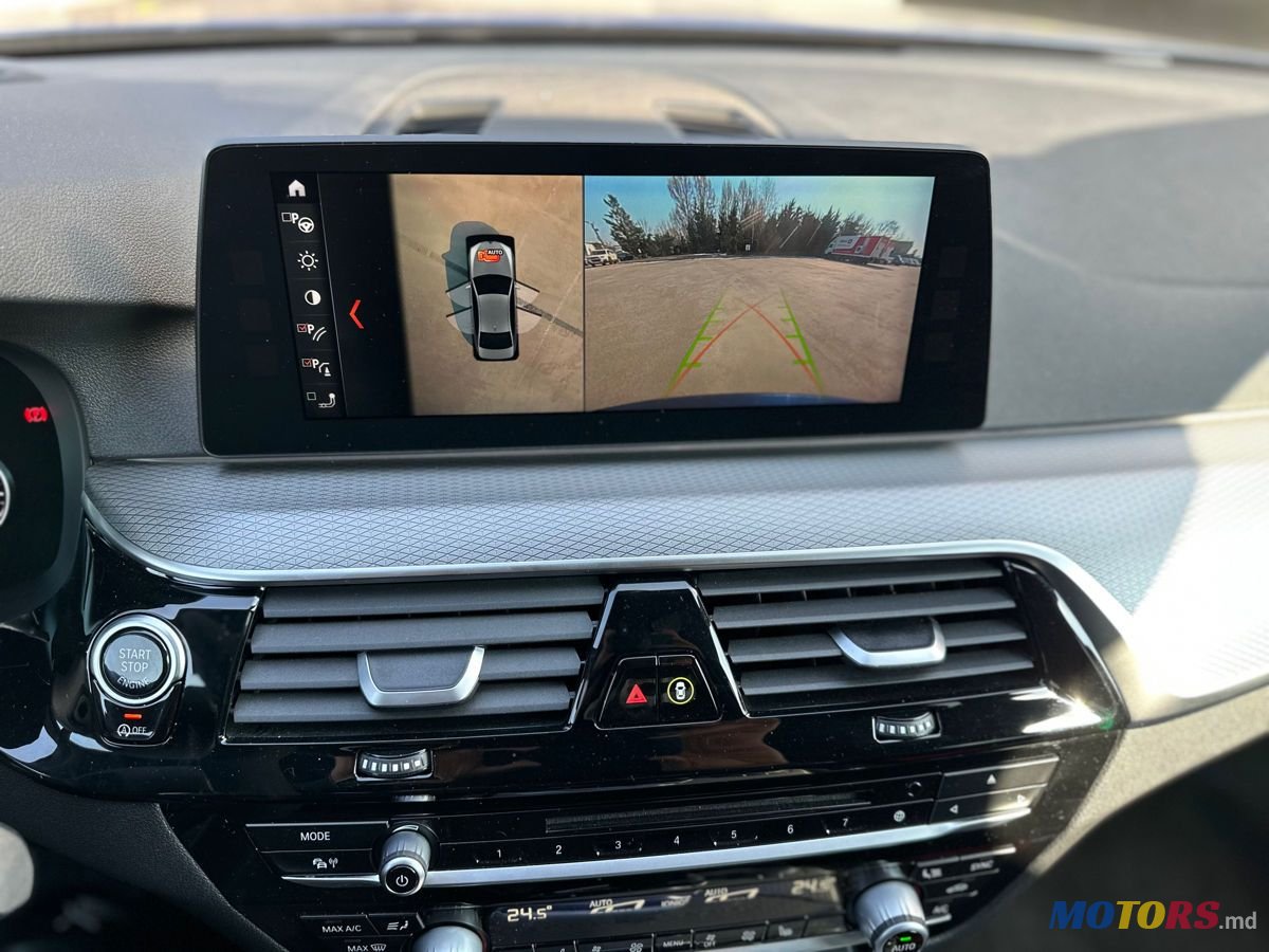 2018' BMW 5 Series photo #3