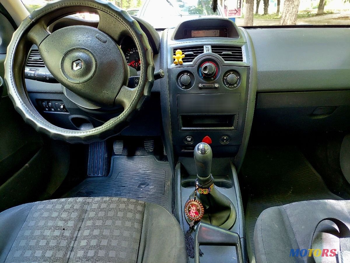 2006' Renault Megane photo #6