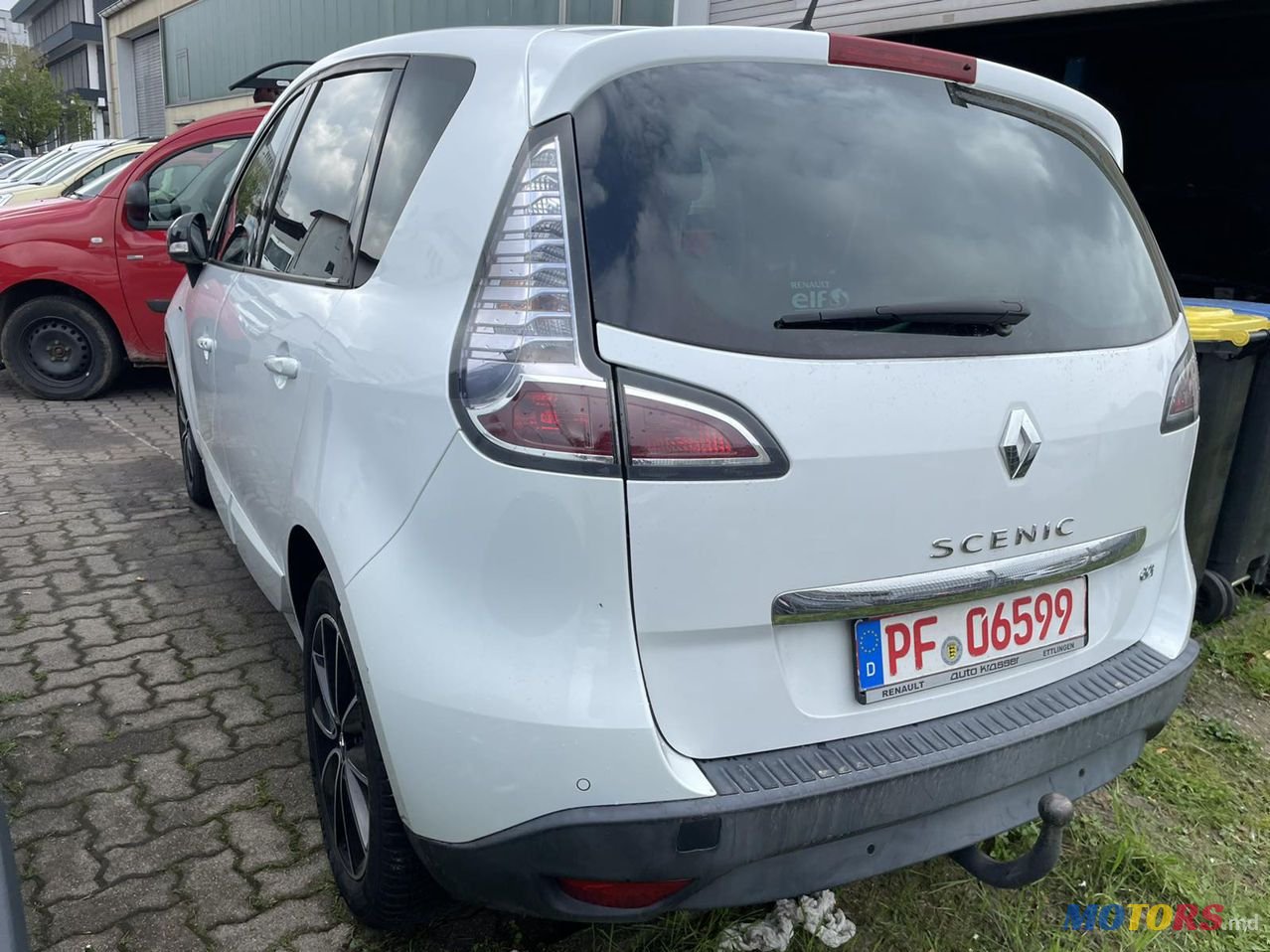 2012' Renault Scenic photo #4