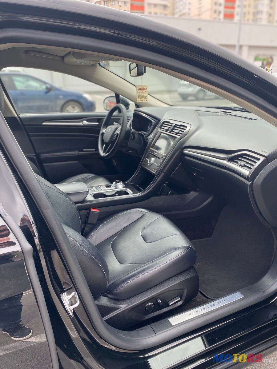 2017' Ford Fusion photo #5