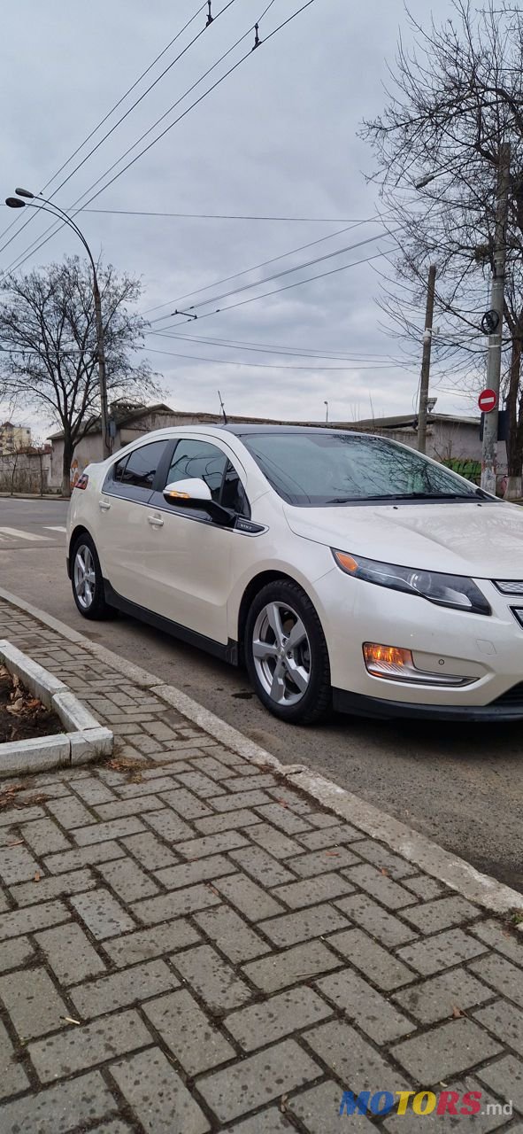 2011' Chevrolet Volt photo #1
