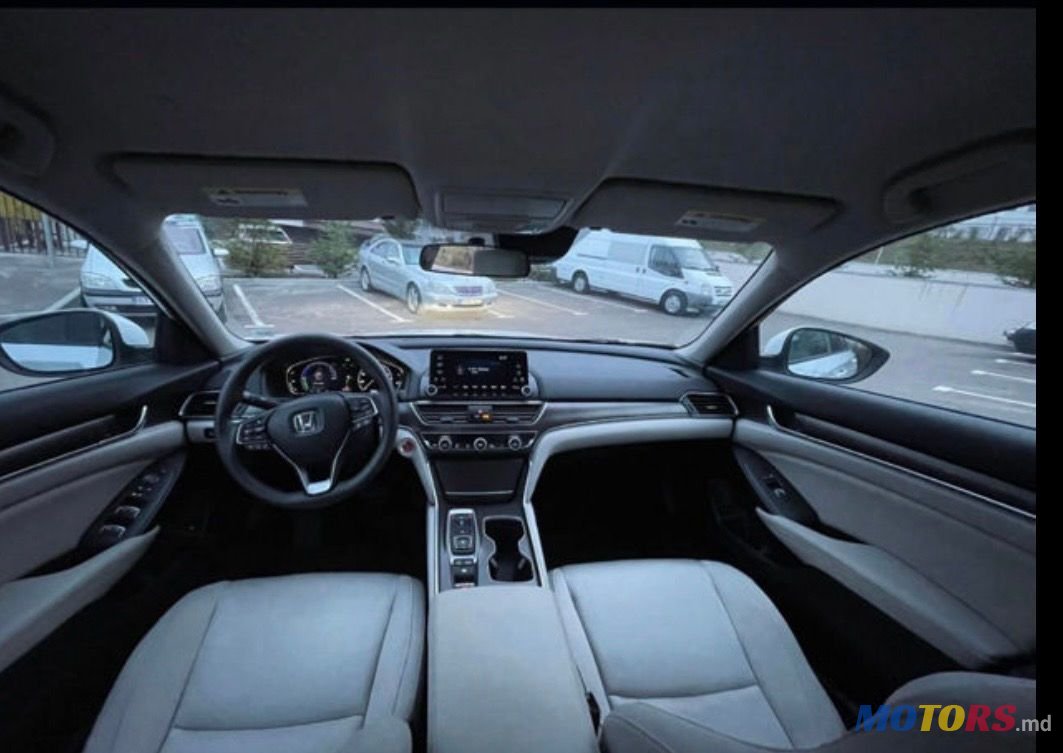 2019' Honda Accord photo #3
