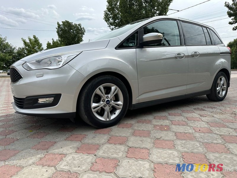 2016' Ford Grand C-MAX photo #1