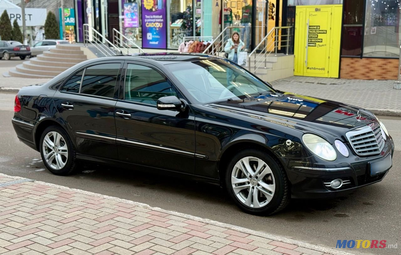 2008' Mercedes-Benz E-Class photo #6
