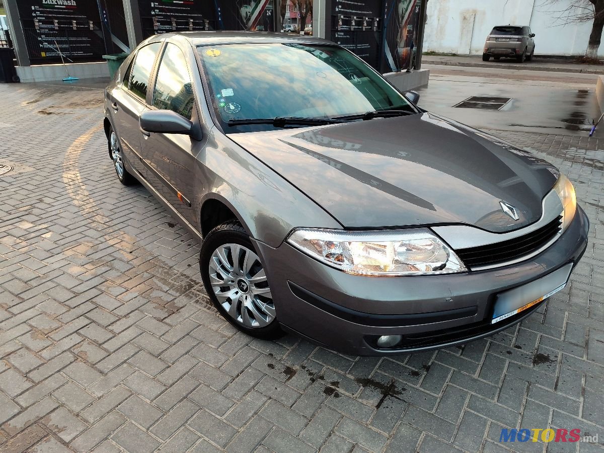 2002' Renault Laguna photo #1