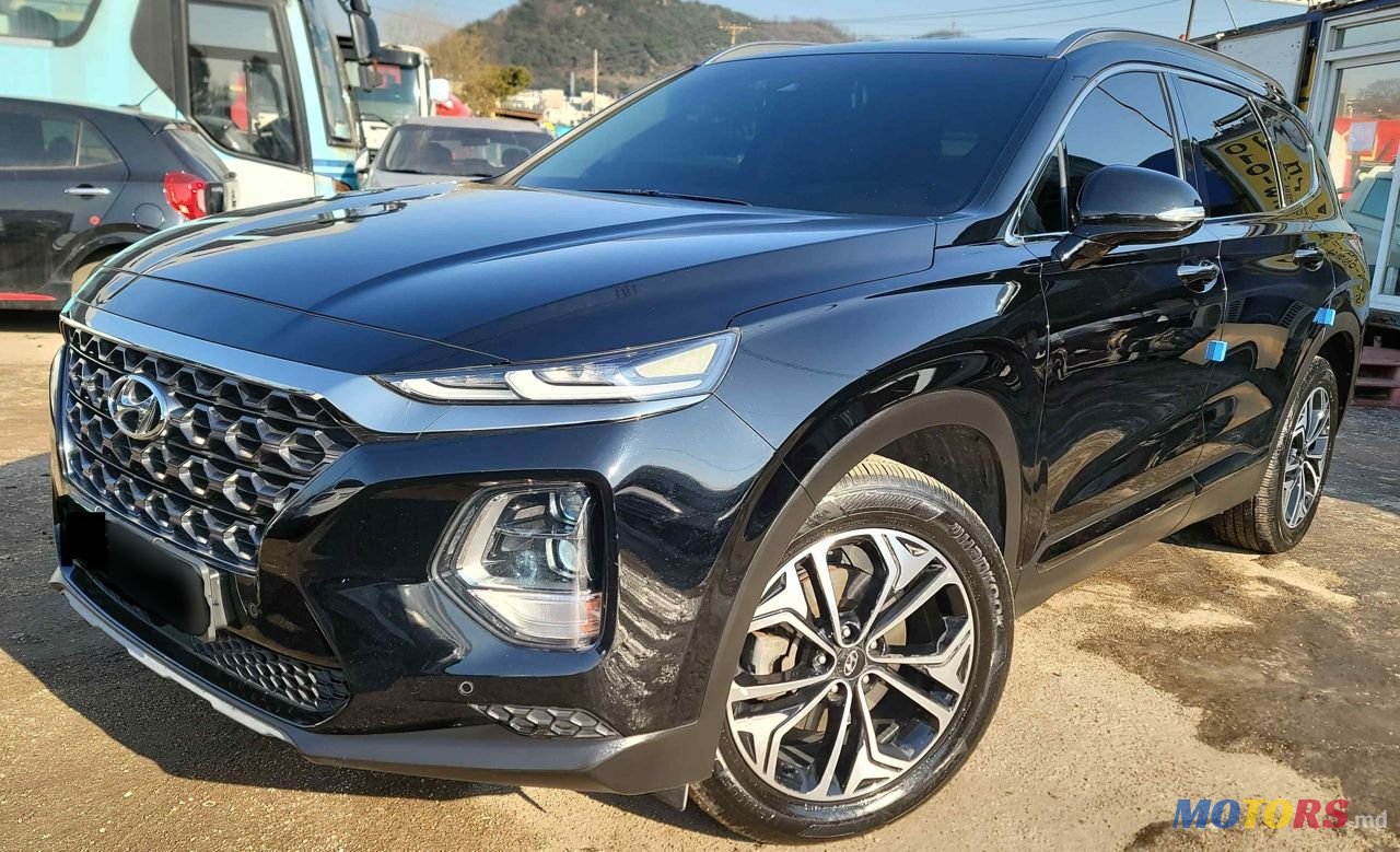 2019' Hyundai Santa Fe photo #1