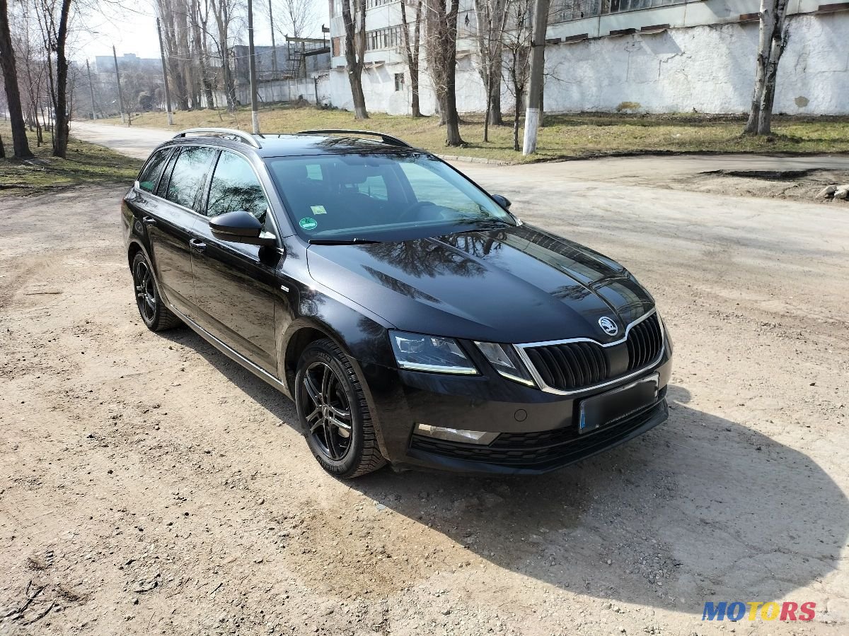 2019' Skoda Octavia photo #1