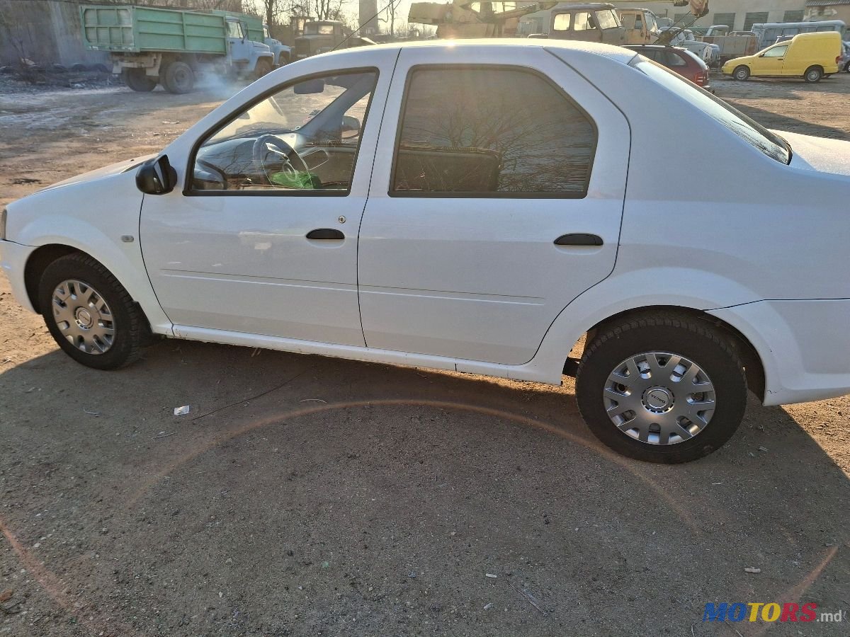 2008' Dacia Logan photo #3