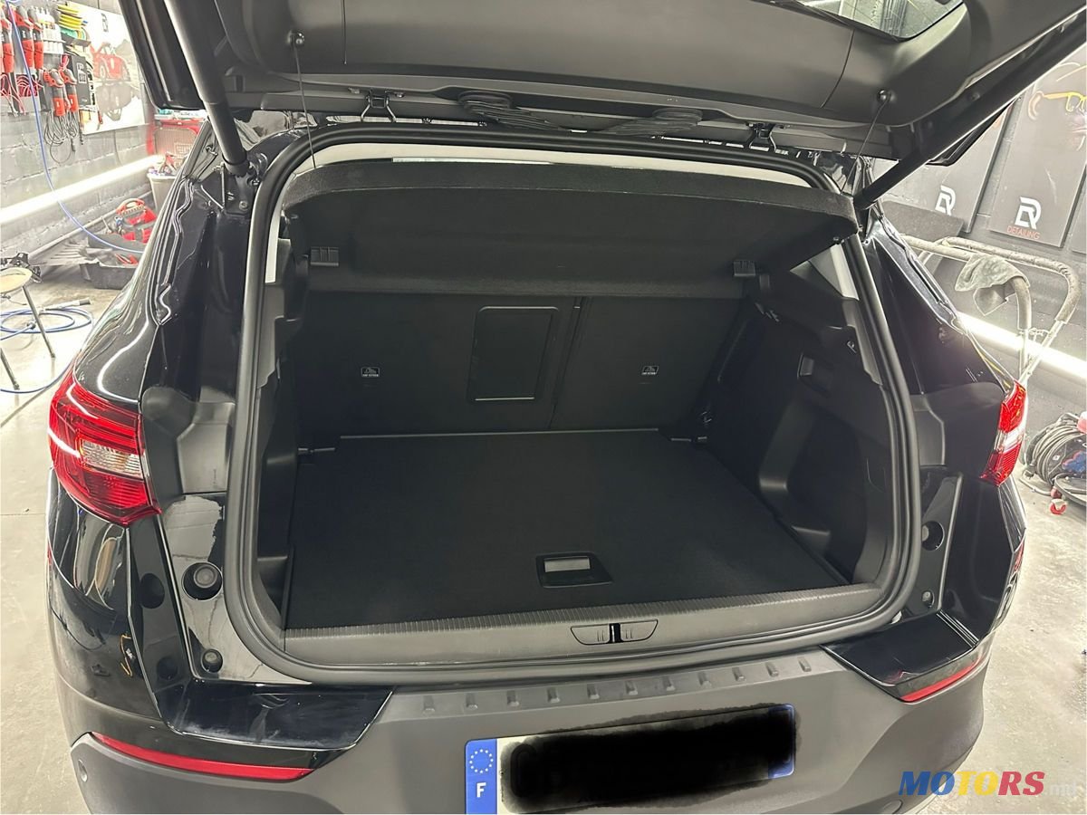 2021' Opel Grandland X photo #6