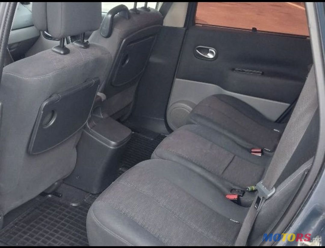 2007' Renault Grand Scenic photo #6