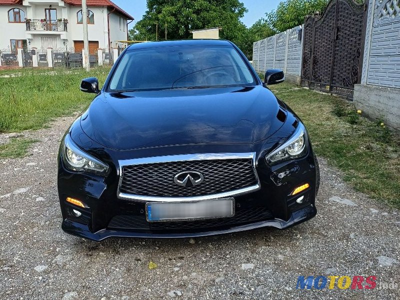 2016' Infiniti Q50 photo #4