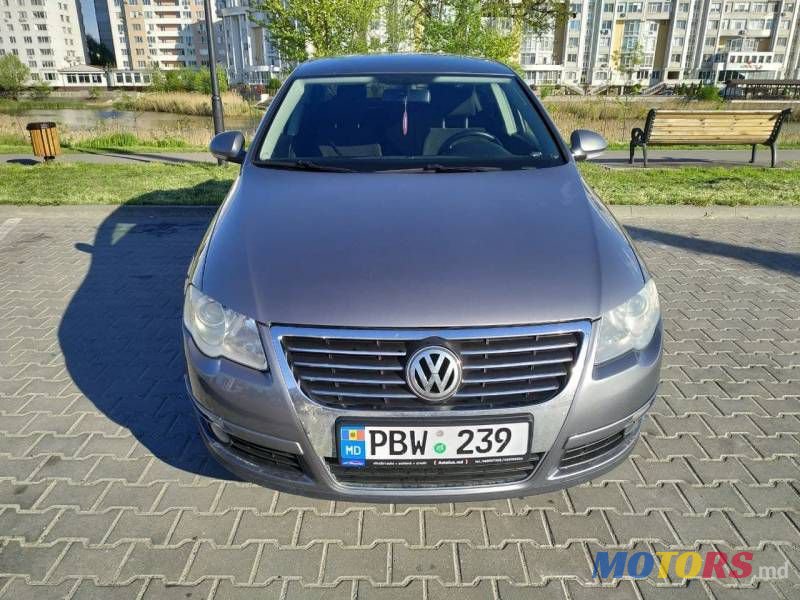 2007' Volkswagen Passat photo #1