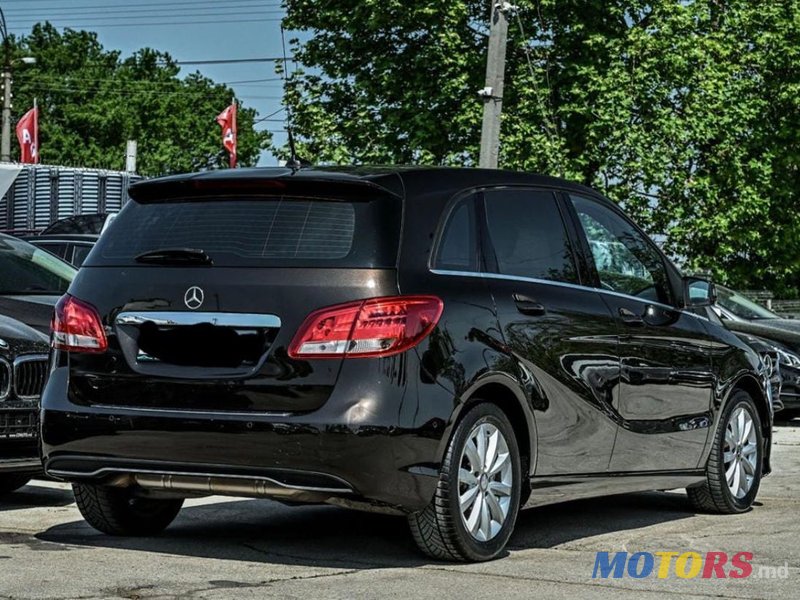 2016' Mercedes-Benz B Класс photo #4