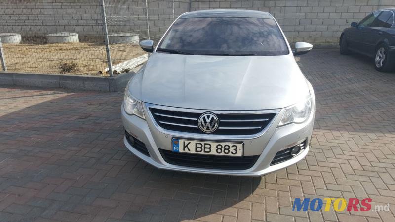 2010' Volkswagen Passat CC photo #5