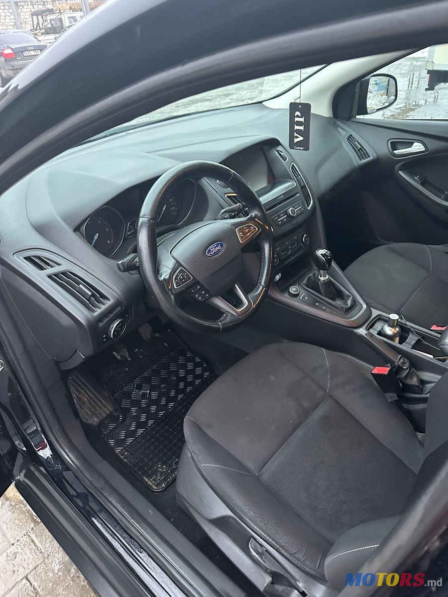 2015' Ford Focus photo #6