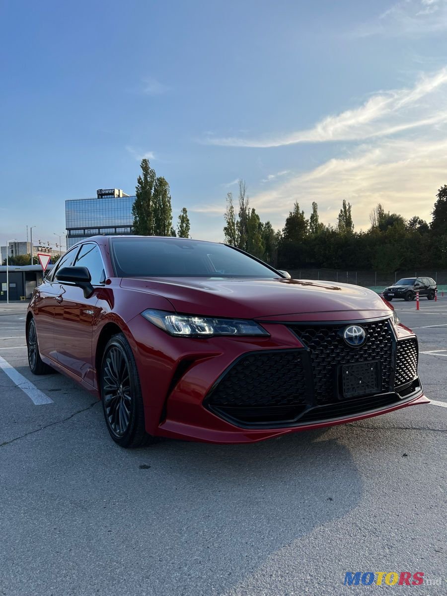 2020' Toyota Avalon photo #5