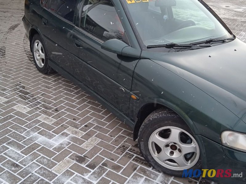 1998' Opel Vectra photo #4