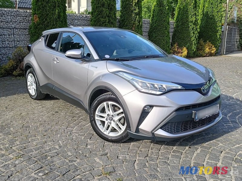 2021' Toyota C-HR photo #3