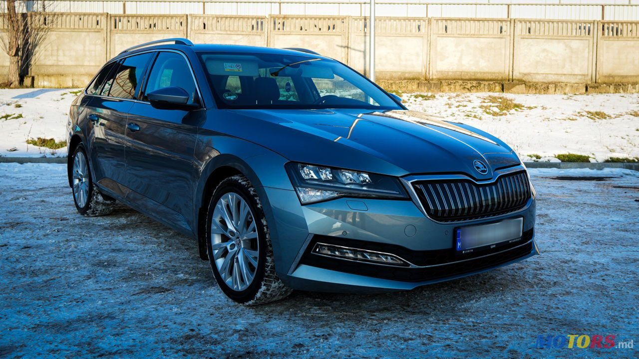 2021' Skoda Superb photo #1