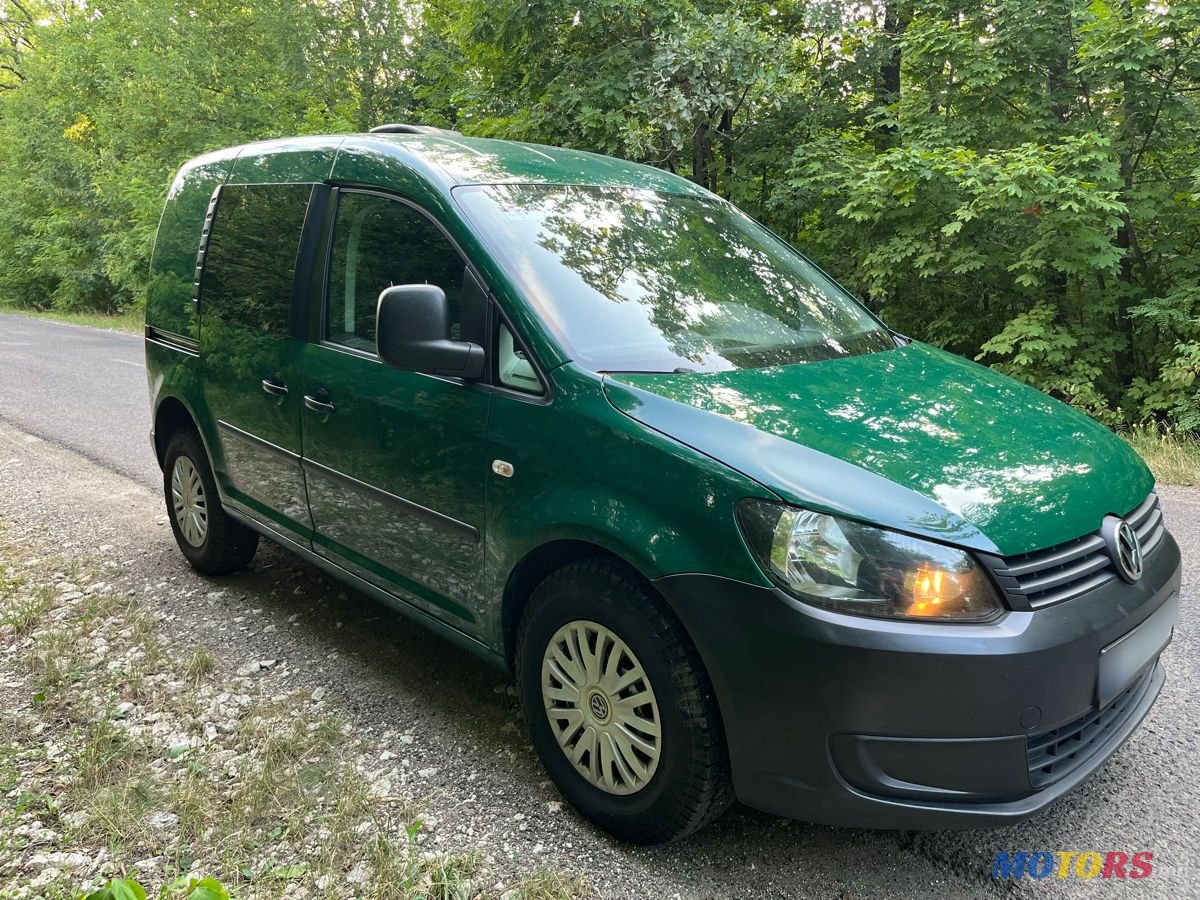 2015' Volkswagen Caddy photo #2