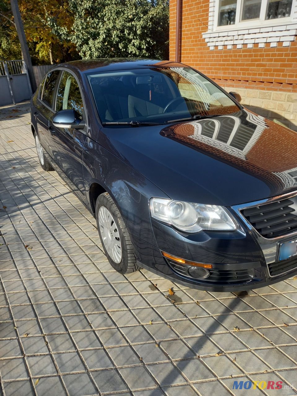 2008' Volkswagen Passat photo #2