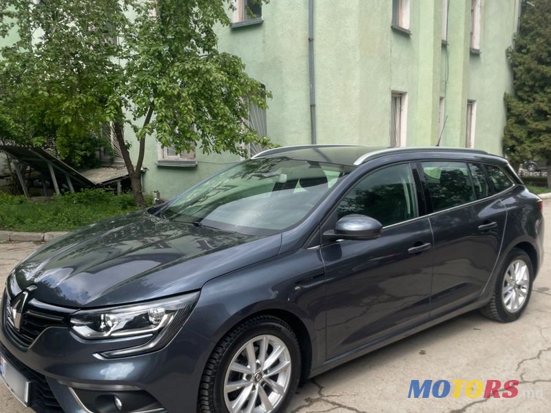 2019' Renault Megane photo #5