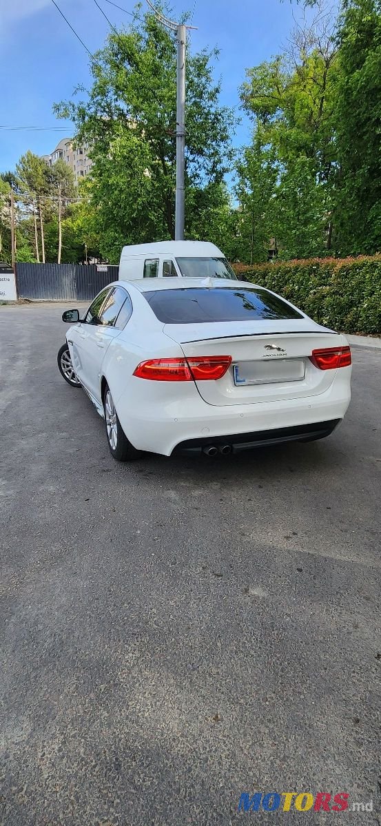 2016' Jaguar XE photo #4