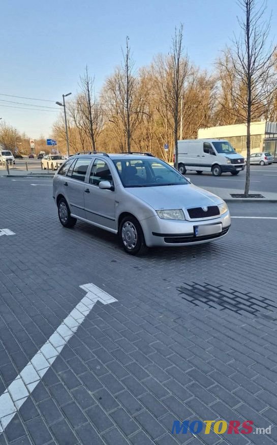 2004' Skoda Fabia photo #1