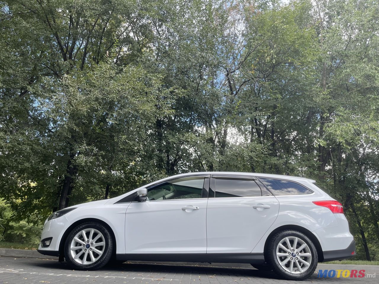 2016' Ford Focus photo #1