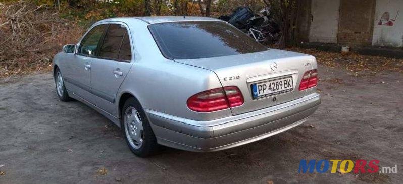 2001' Mercedes-Benz E photo #1