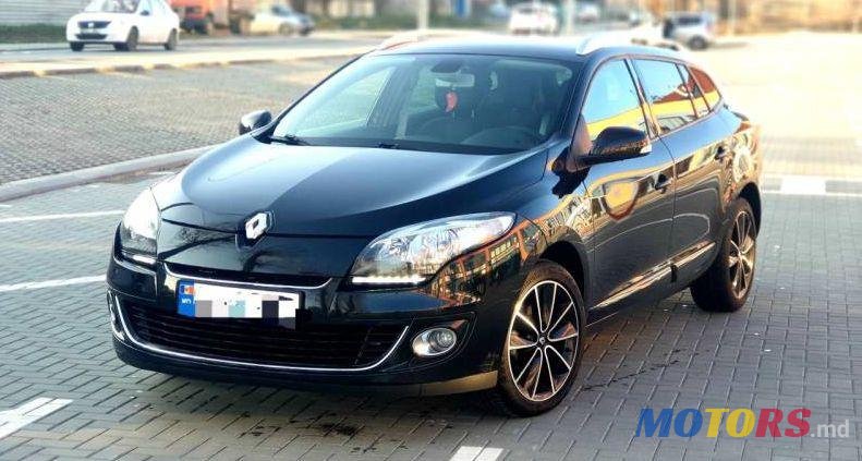 2012' Renault Megane photo #1