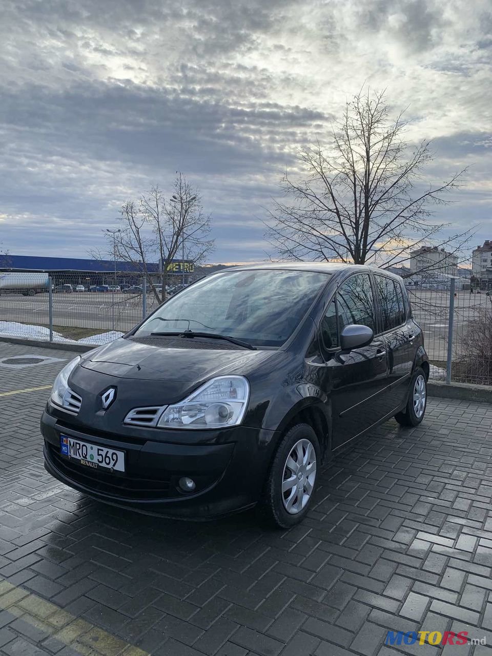 2011' Renault Modus photo #2