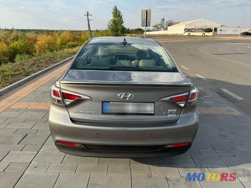 2017' Hyundai Sonata photo #3