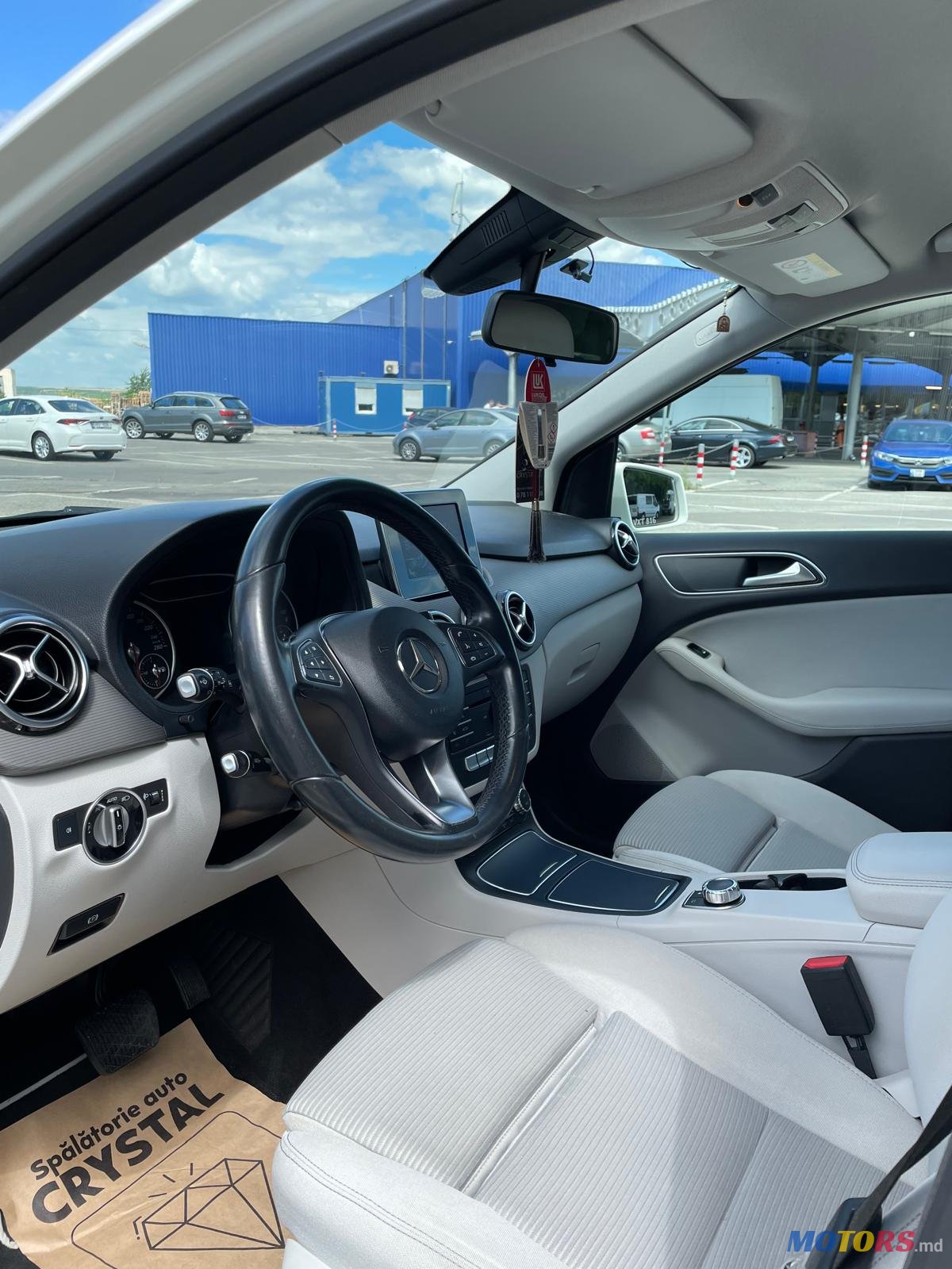 2015' Mercedes-Benz 180 photo #4