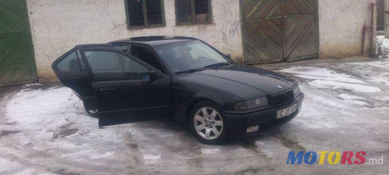 1993' BMW 3 photo #2